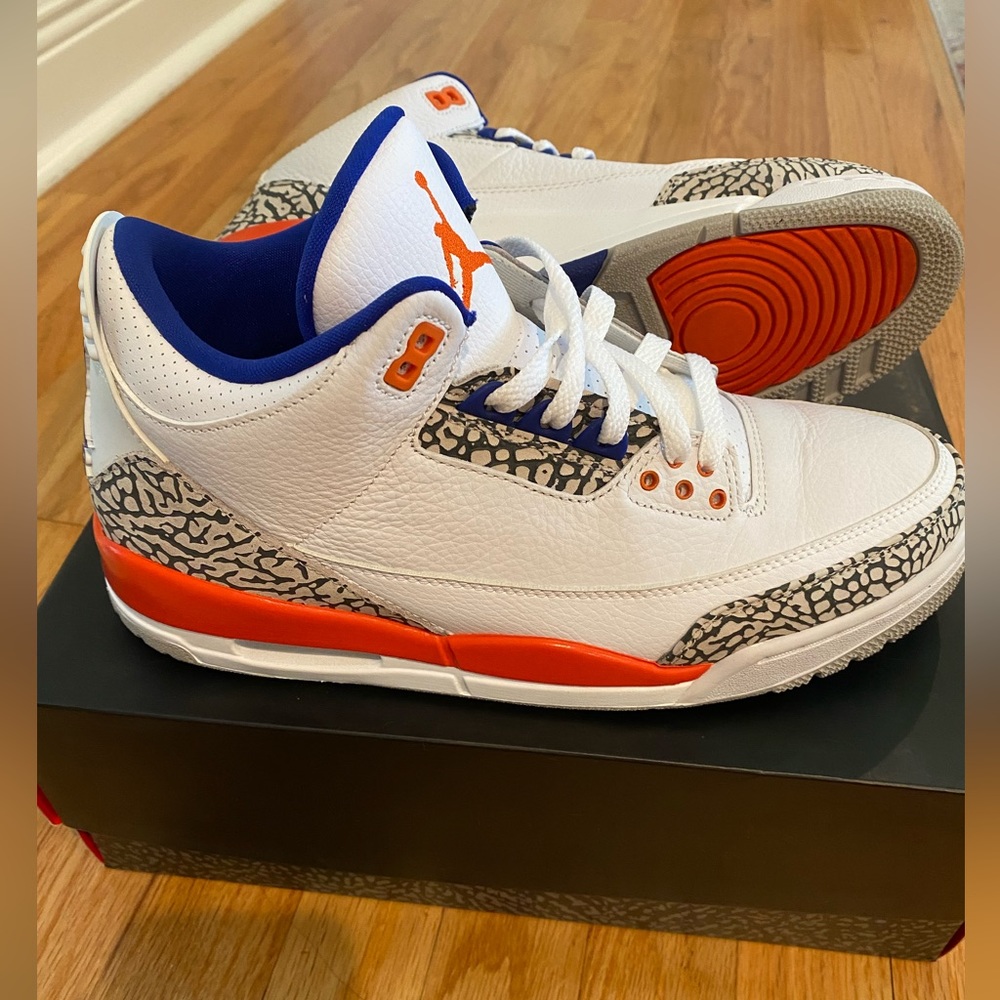 2019 Air Jordan 3 Retro 'Knicks', size 9.5